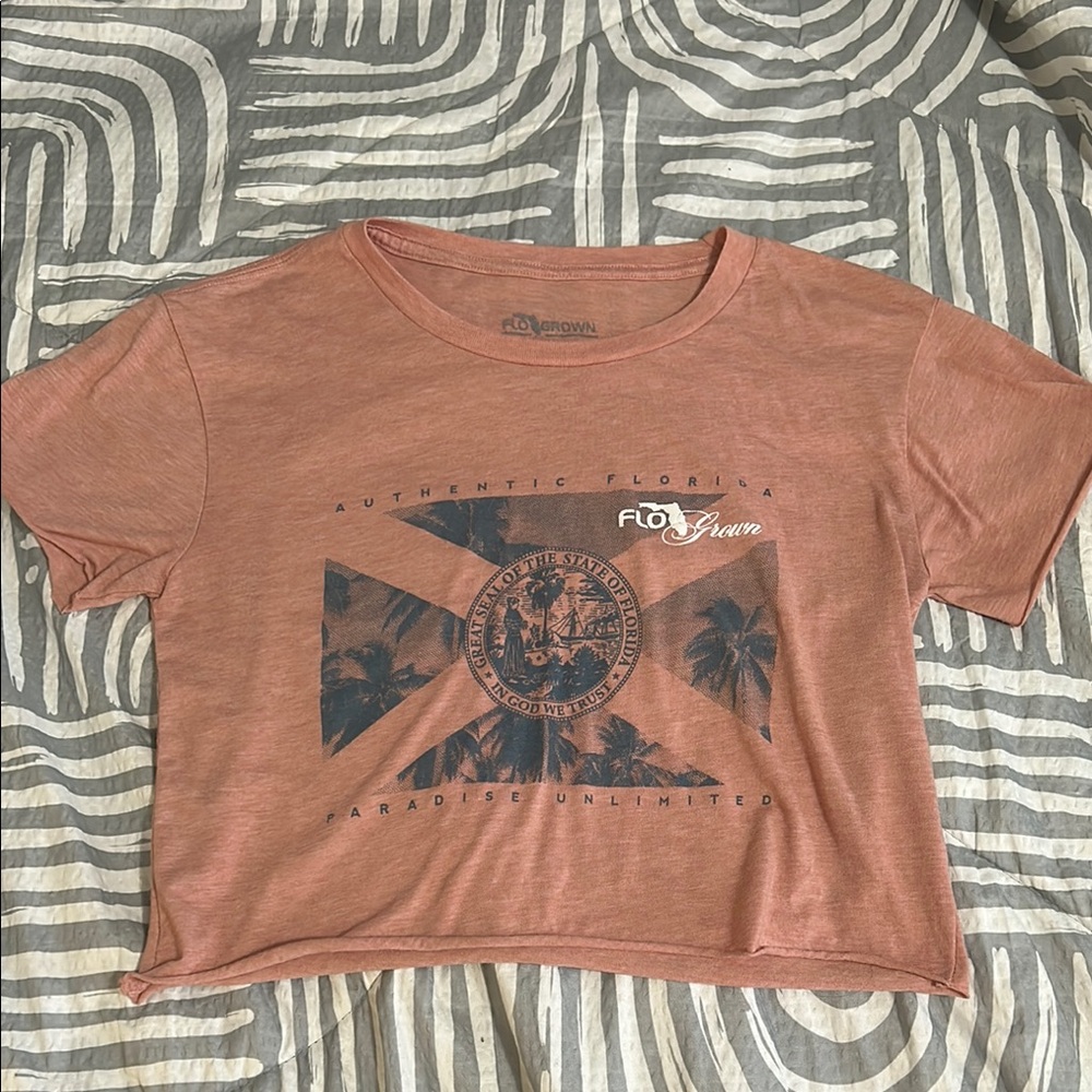 FloGrown Rust Graphic Crop Top JUNIORS SMALL